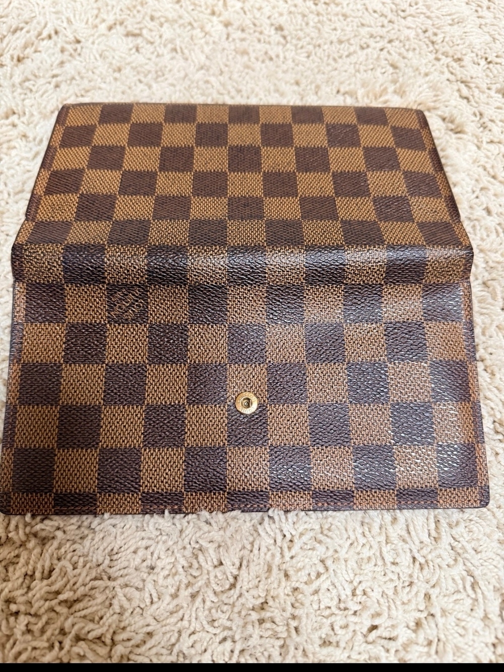 AUTHENTIC Louis Vuitton Damier Ebene Long Wallet / Clutch. FREE CHAIN INCLUDED - Picture 3 of 9